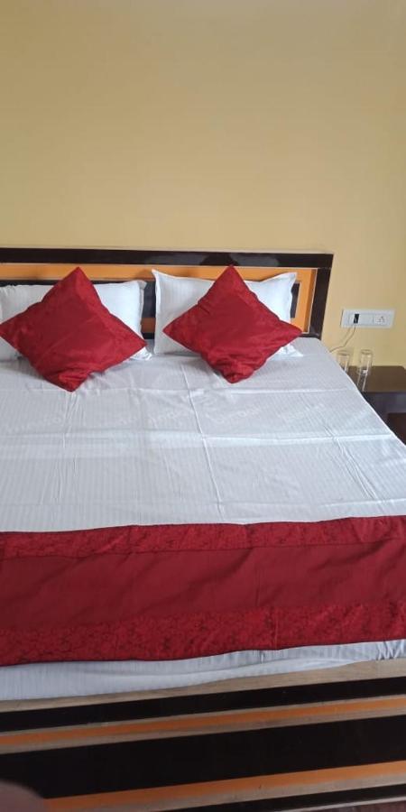 Varanasi Paradise Zewnętrze zdjęcie